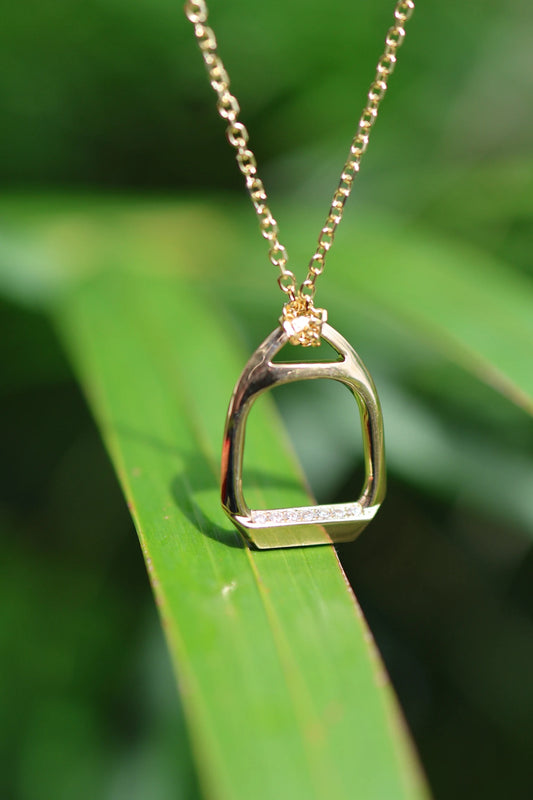 Small Diamond-Stride Stirrup Small Diamond-Stride Stirrup
