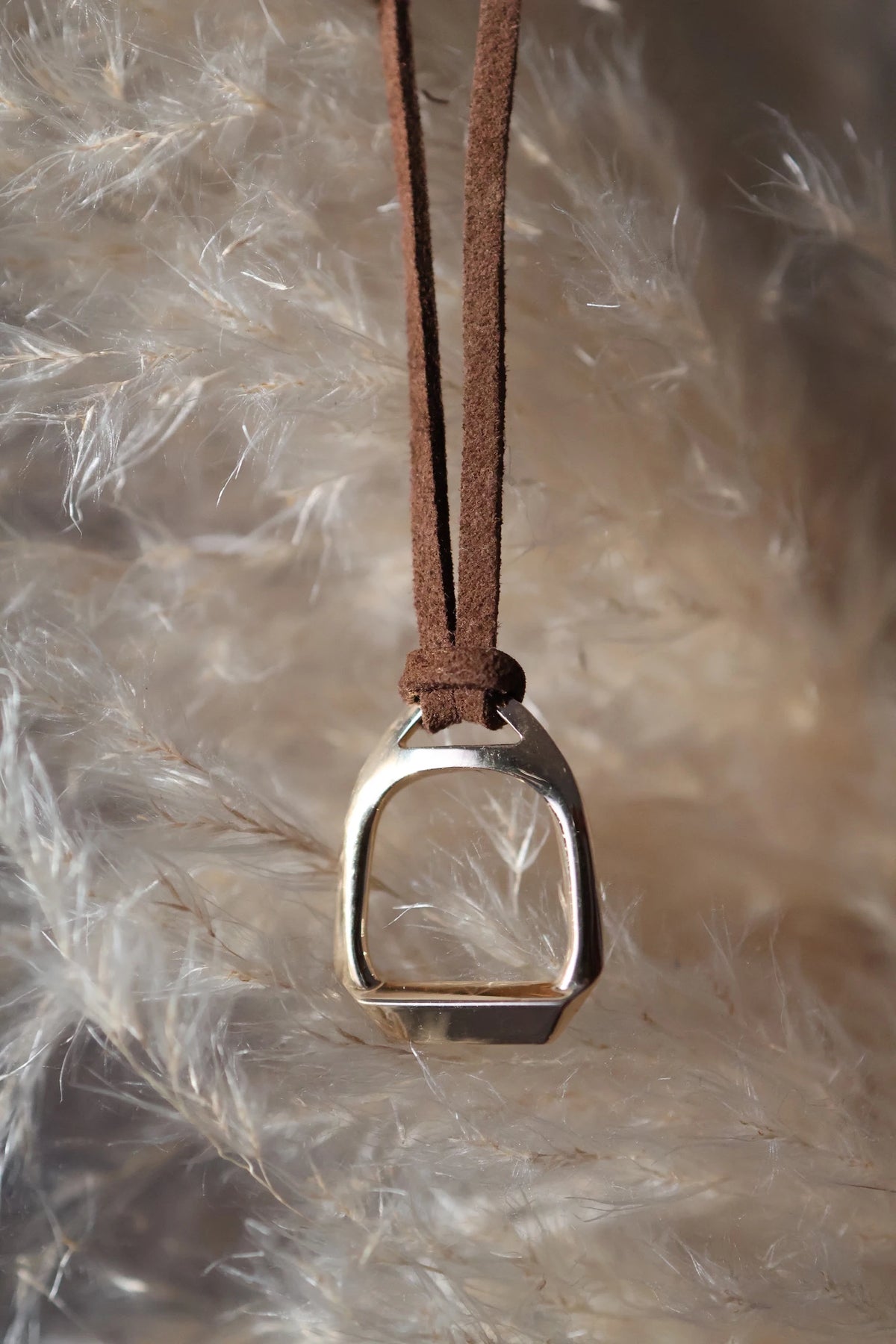 Large Classic-Stride Stirrup