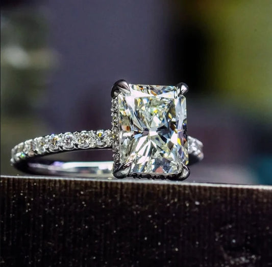 Cushion Solitaire