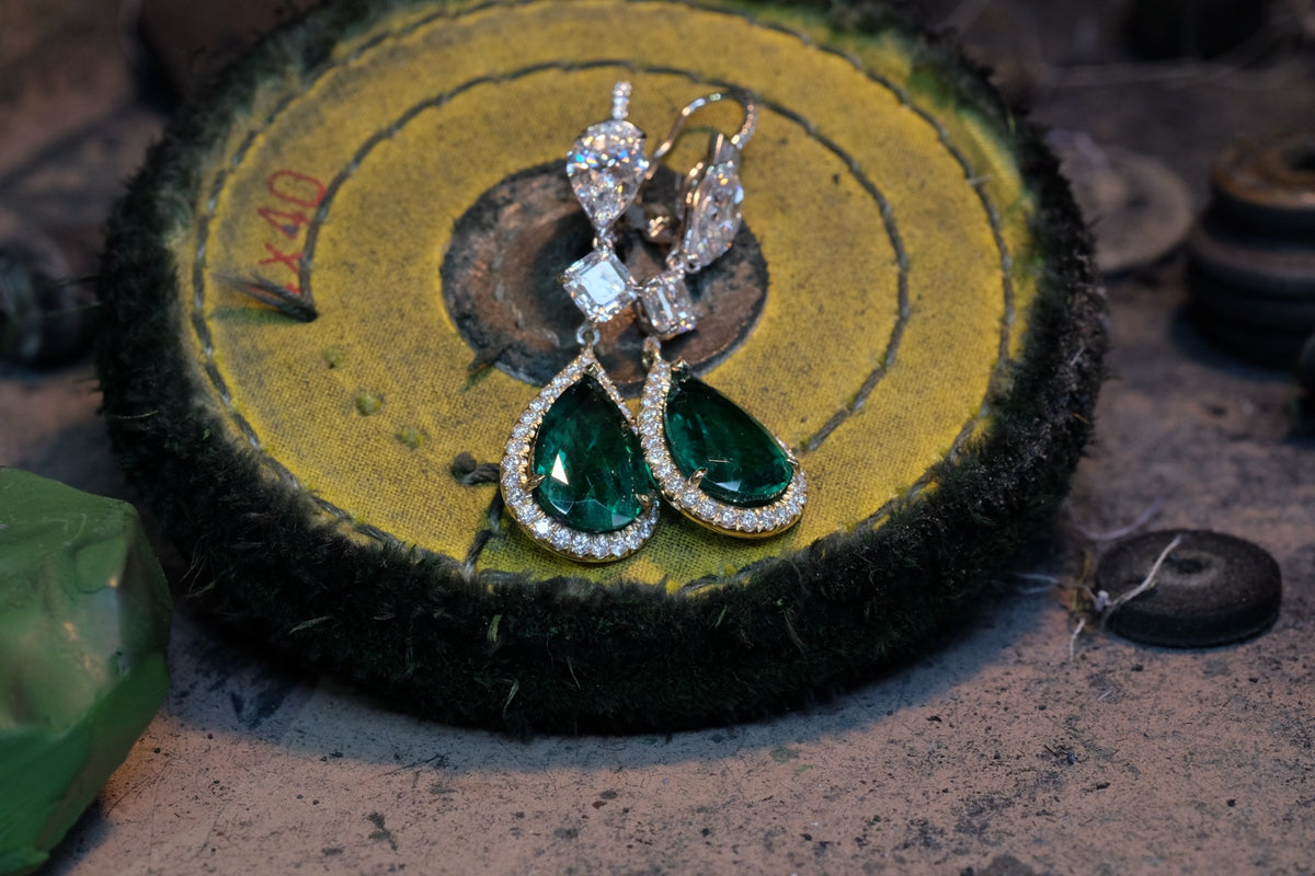 Pear-Shaped Emerald & Diamond Drop Earrings