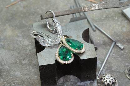 Pear-Shaped Emerald & Diamond Drop Earrings