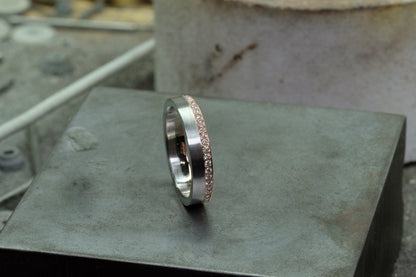 Platinum & Rose Gold Union Bands, diamond band profile